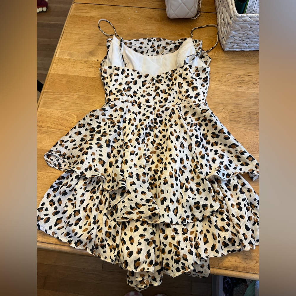 Leopard print romper - Picture 2 of 3